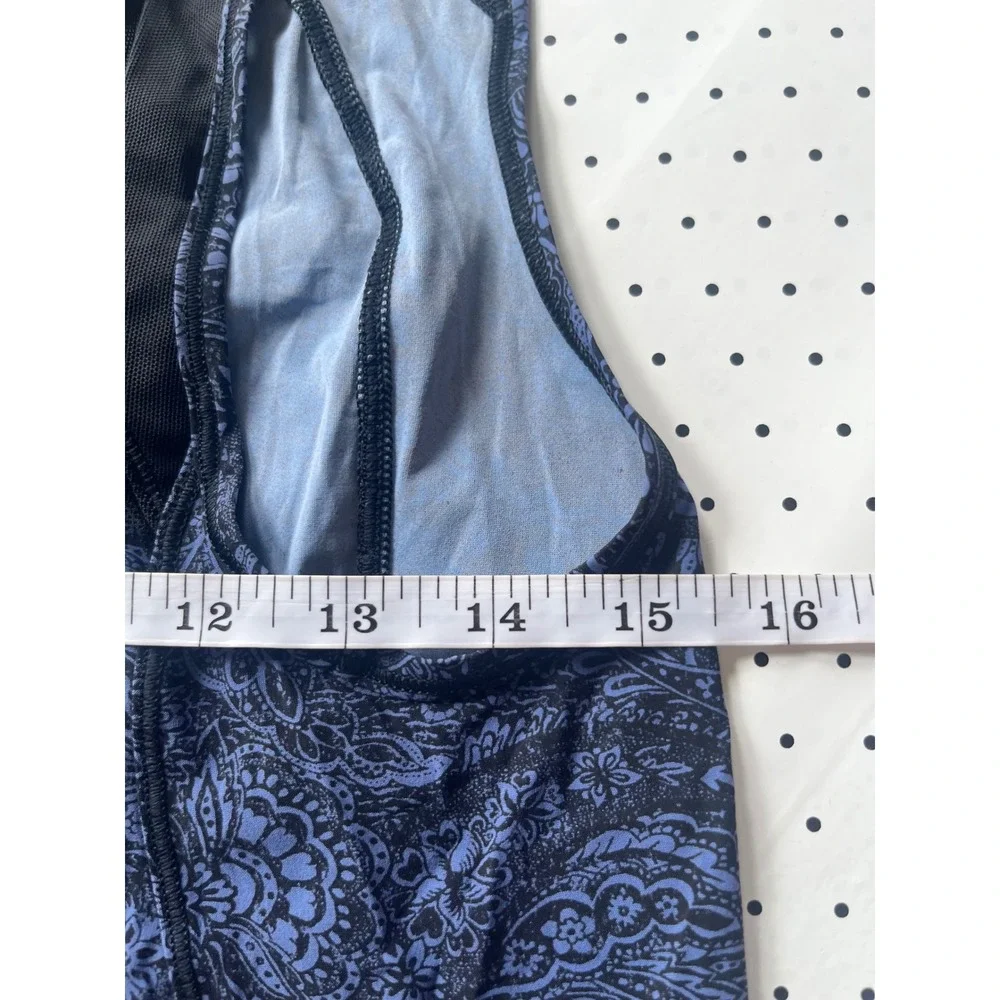Lululemon Paisley Print Built In Bra Yoga Tank Top Womens 6 Blue Black Mesh Back